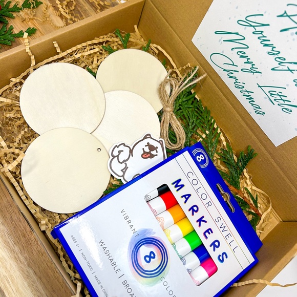 DIY Ornament Kit for All Ages | Christmas Crafting - Picture 7 of 8